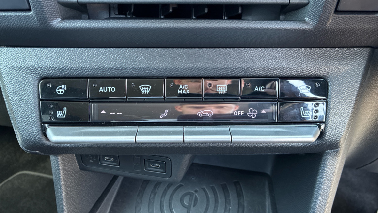 Vauxhall Frontera 83kW GS 44kWh 5dr Auto Electric Estate